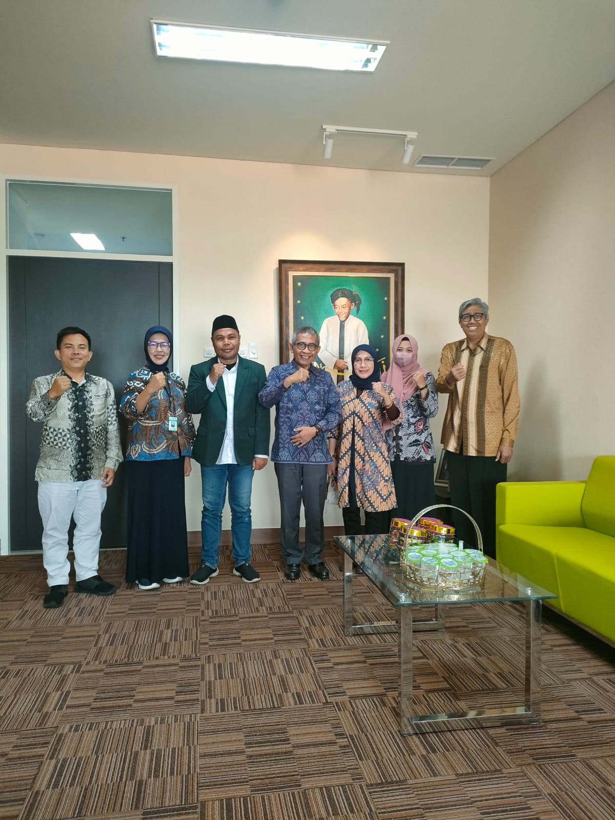 Studi Banding dari Unutara