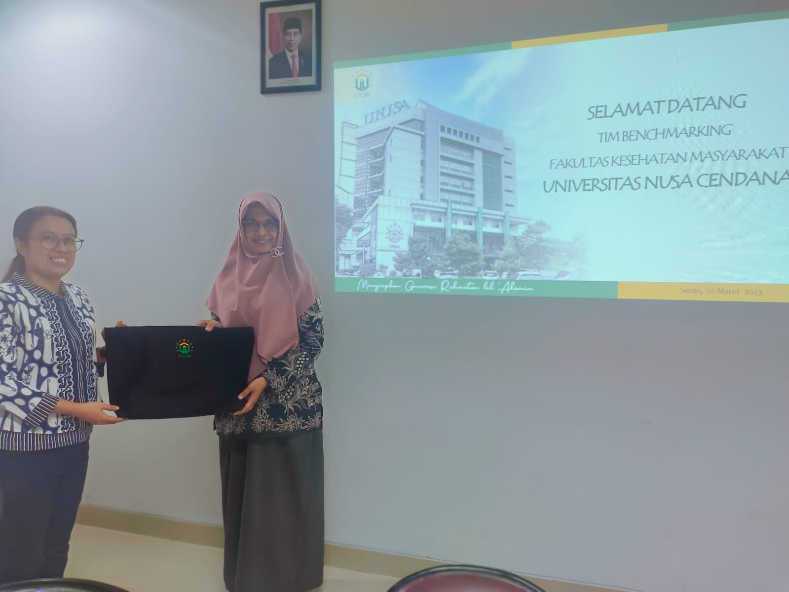 Studi Banding Universitas Nusa Cendana